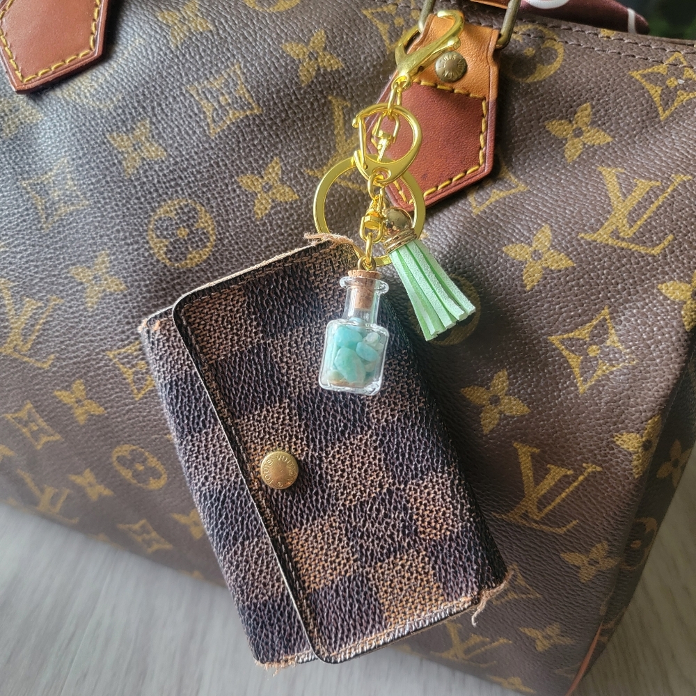 SALE🎉 Authentic Louis Vuitton Damier Checkered Key Holder With Box - Picture 12 of 13